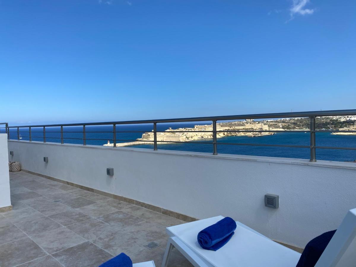 Valletta Luxury 4-Bedroom Duplex With Stunning Sea Views Private Terrace And Jacuzzi Exterior foto