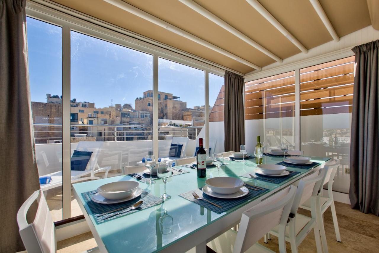 Valletta Luxury 4-Bedroom Duplex With Stunning Sea Views Private Terrace And Jacuzzi Exterior foto